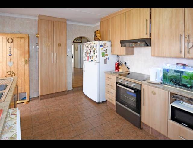 2 BEDROOM SIMPLEX FOR SALE IN KLOPPERPARK